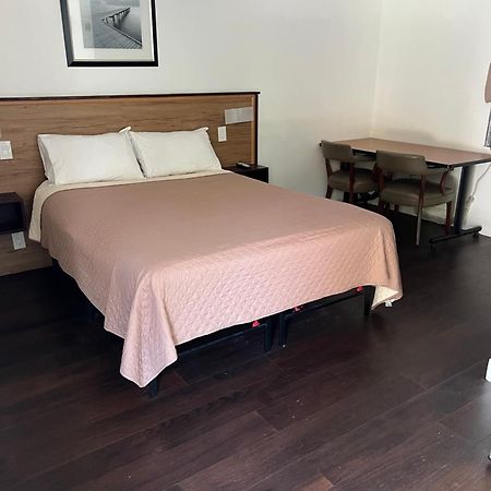 Cornwall-on-Hudson Cadet Motel מראה חיצוני תמונה