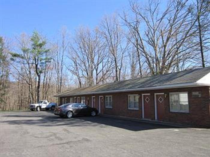 Cornwall-on-Hudson Cadet Motel מראה חיצוני תמונה