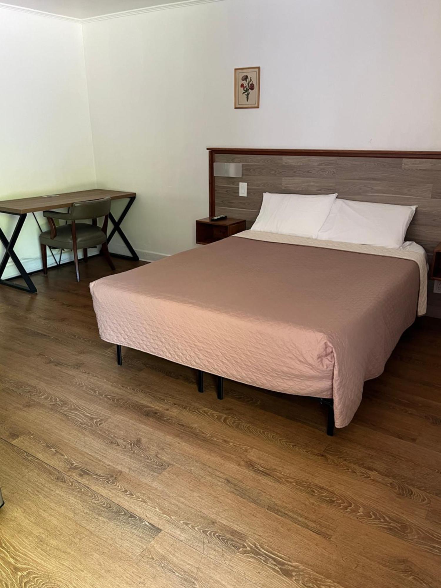 Cornwall-on-Hudson Cadet Motel מראה חיצוני תמונה