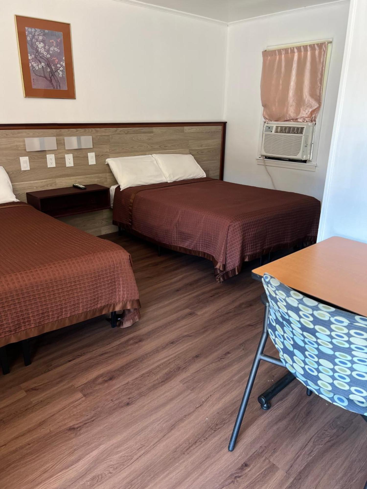 Cornwall-on-Hudson Cadet Motel מראה חיצוני תמונה
